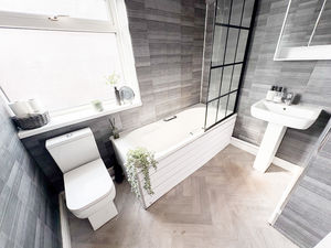 Photo 11- click for photo gallery